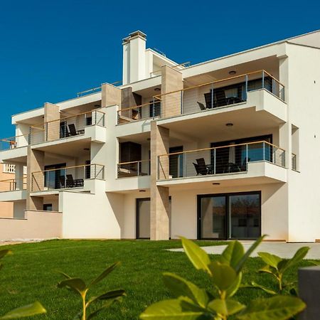 Apartments Kudec By El-Pi Tours Malinska Exterior foto